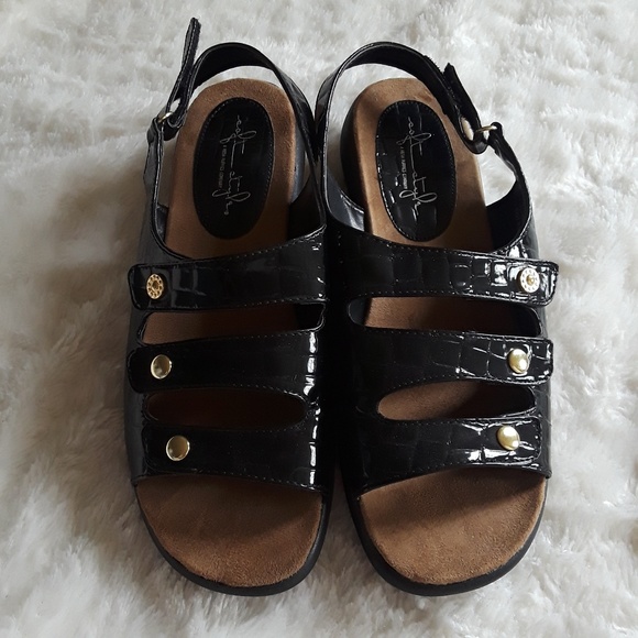 Soft Styles Shoes - Soft Styles 8M Black Animal Print Strappy Sandals